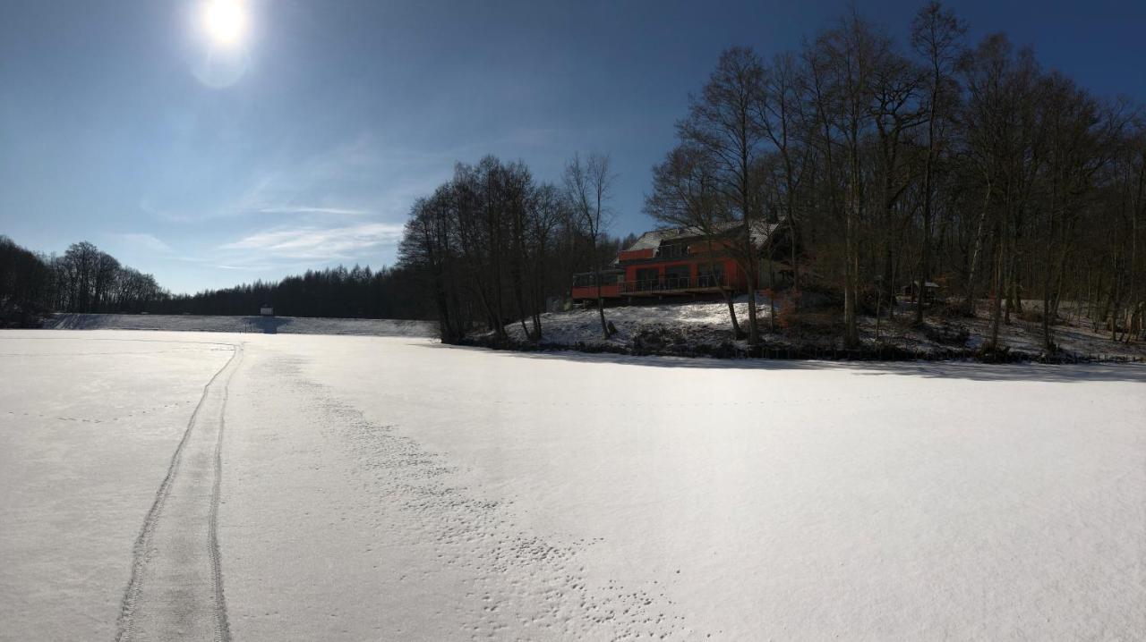 Ferienwohnungen&Campingfässer am Kunstteich Wettelrode Exterior foto